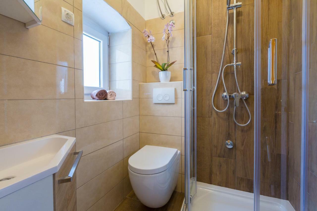 Apartmani Iris I Ana تْسْغيكفانِتْسا المظهر الخارجي الصورة